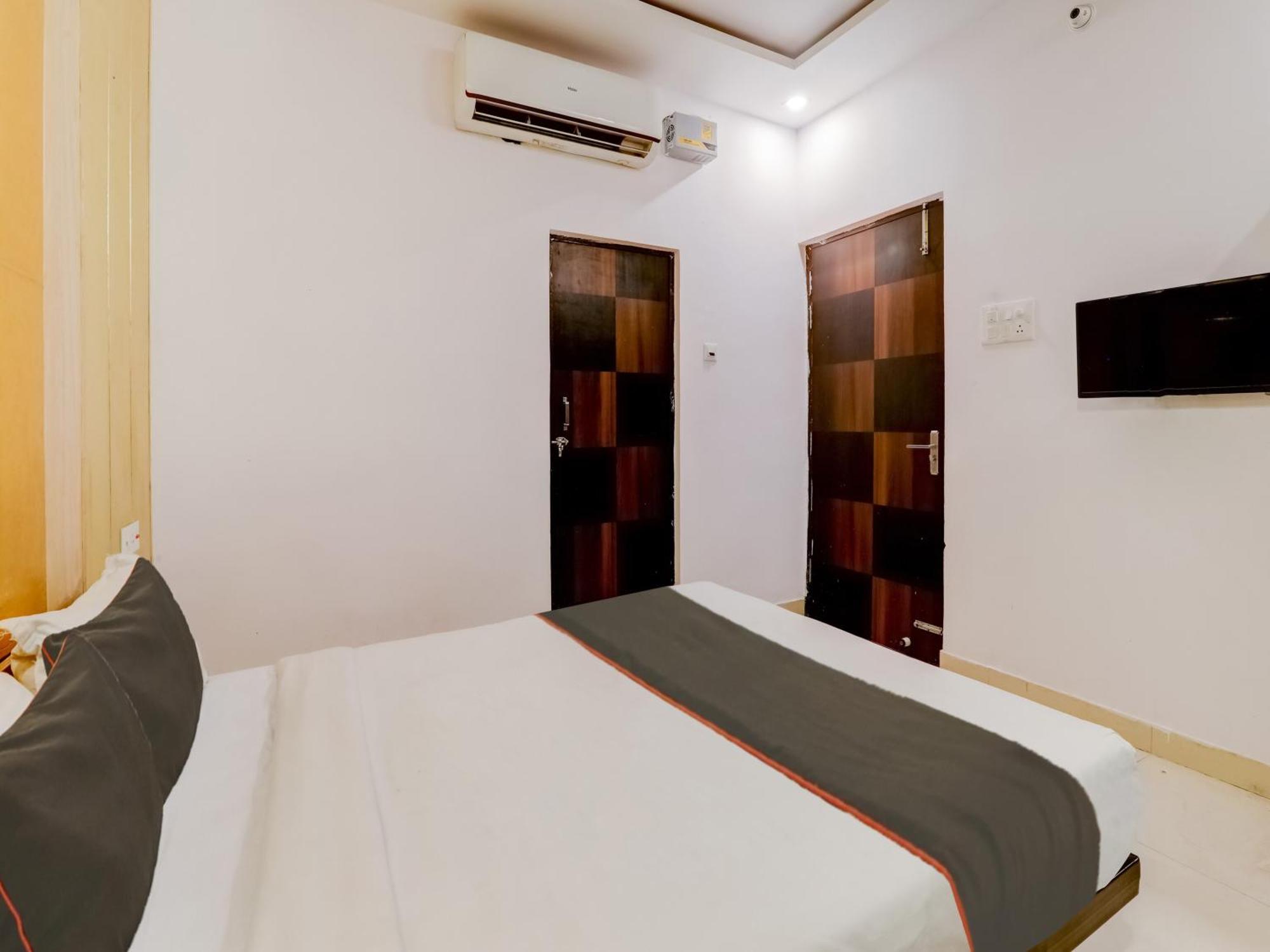 Super Collection O Kiara Guest House Lucknow Ngoại thất bức ảnh